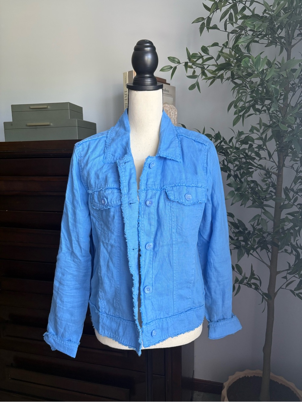 Tommy Bahama Linen jacket